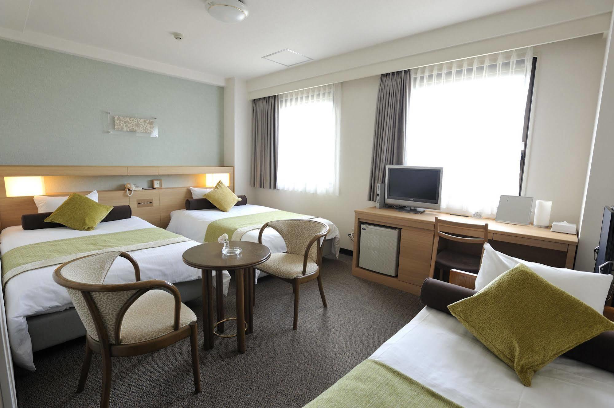 Shin Osaka Station Hotel Annex Eksteriør billede